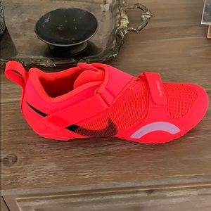 nike superrep cycle pink